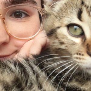 Meet your Posher, Chloe